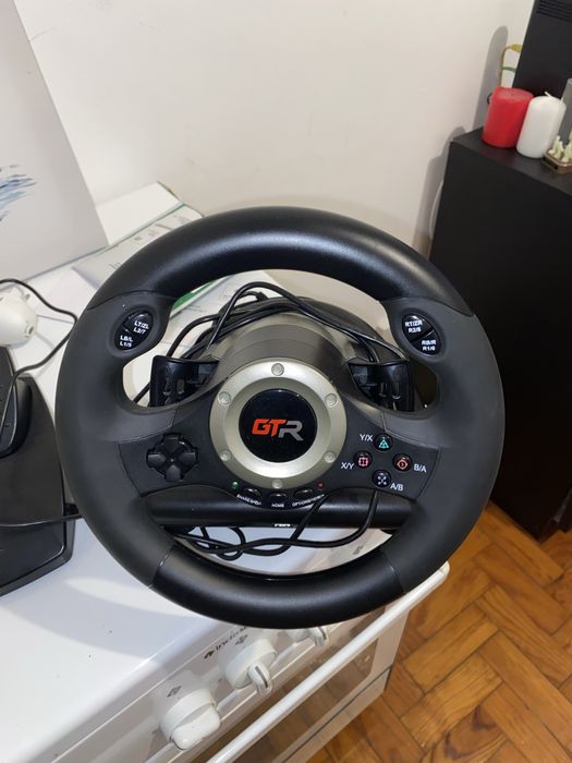 Volante de GTR usado