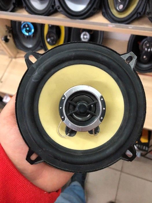 Акустика автомобільна