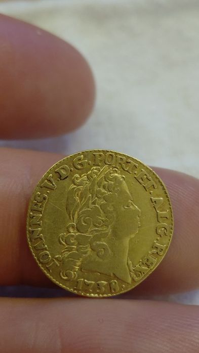 Moeda em ouro Escudo de D. João V 1738