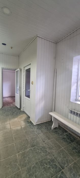 Продається комерційне приміщення. Ринок.