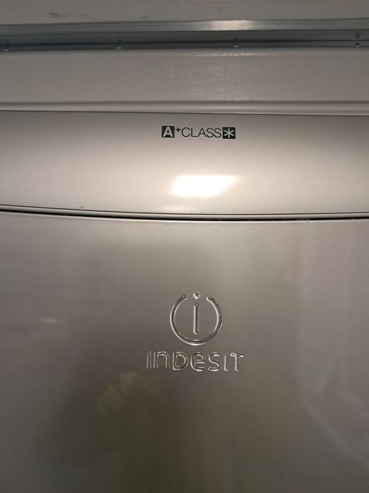 Lodówko-zamrażarka indesit