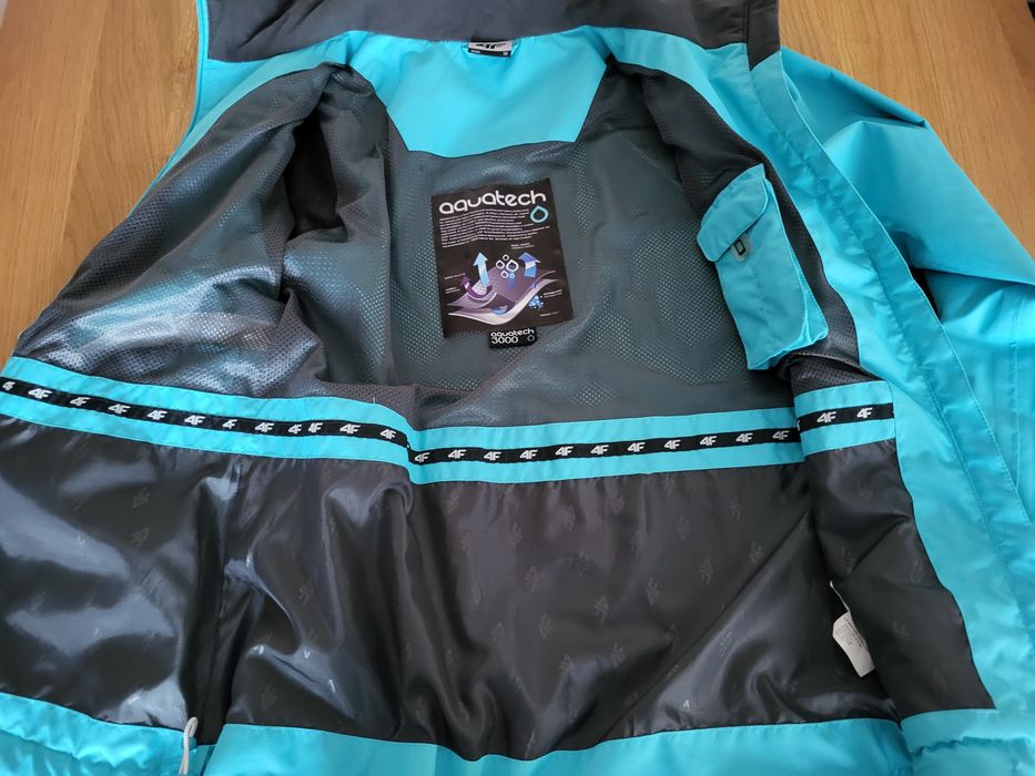 Kurtka 4F na deszcz rozmiar S