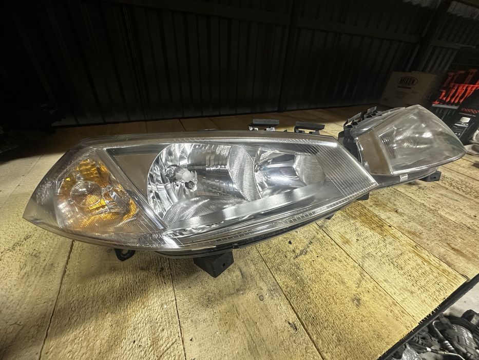 Фари передні оптика renault megan 2 рено меган 2