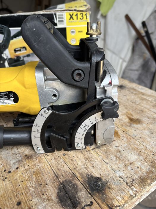 PowerPlus Biscuit Jointer X131 900W