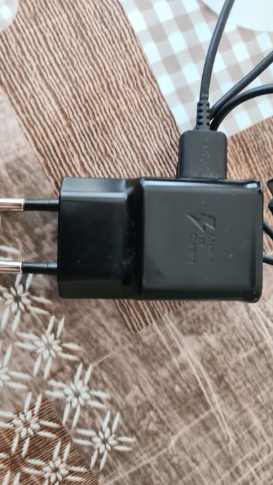 Ładowarka indukcyjna Samsung