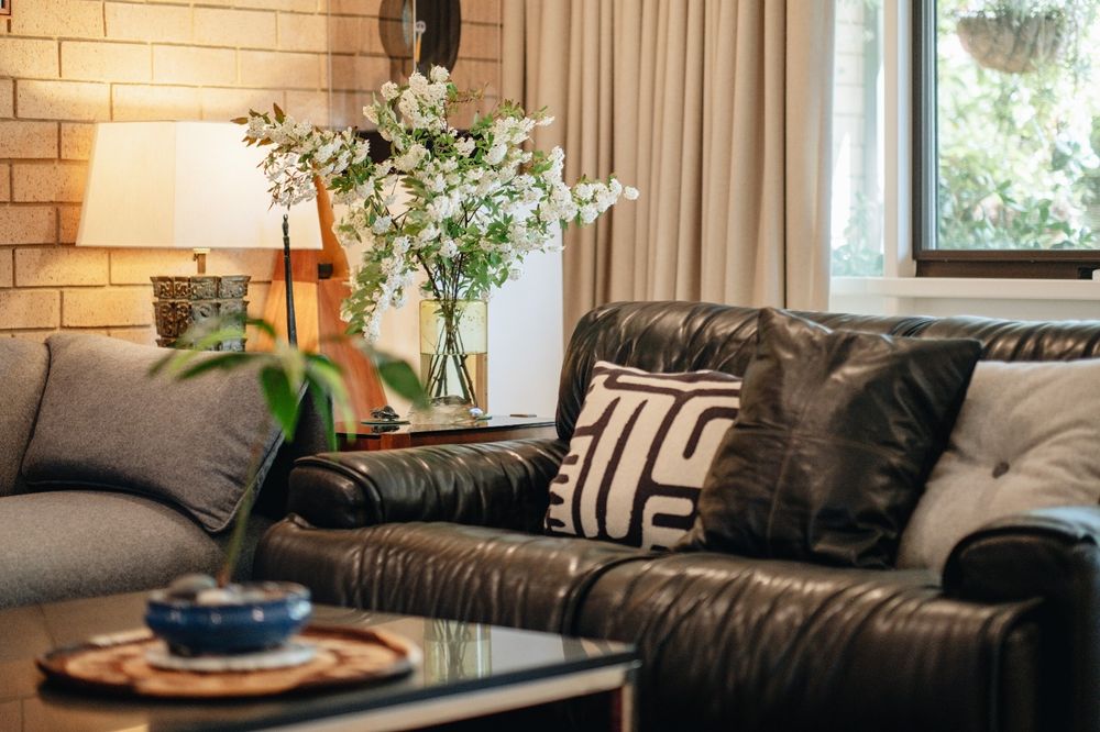 Conjunto de sofas antigos