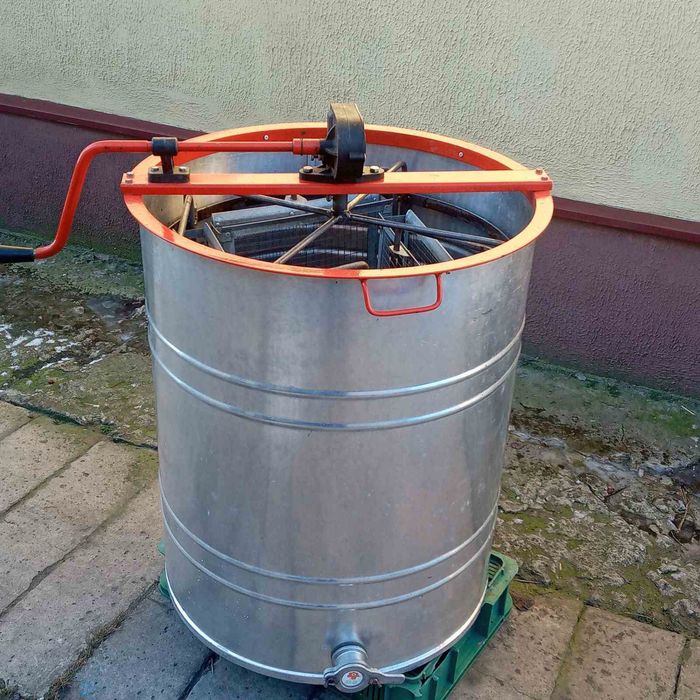 Продам медогонку