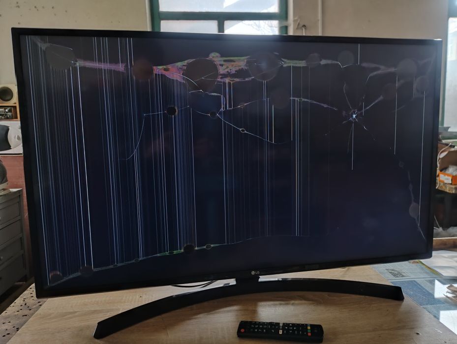 LG телевізор 43uk6400