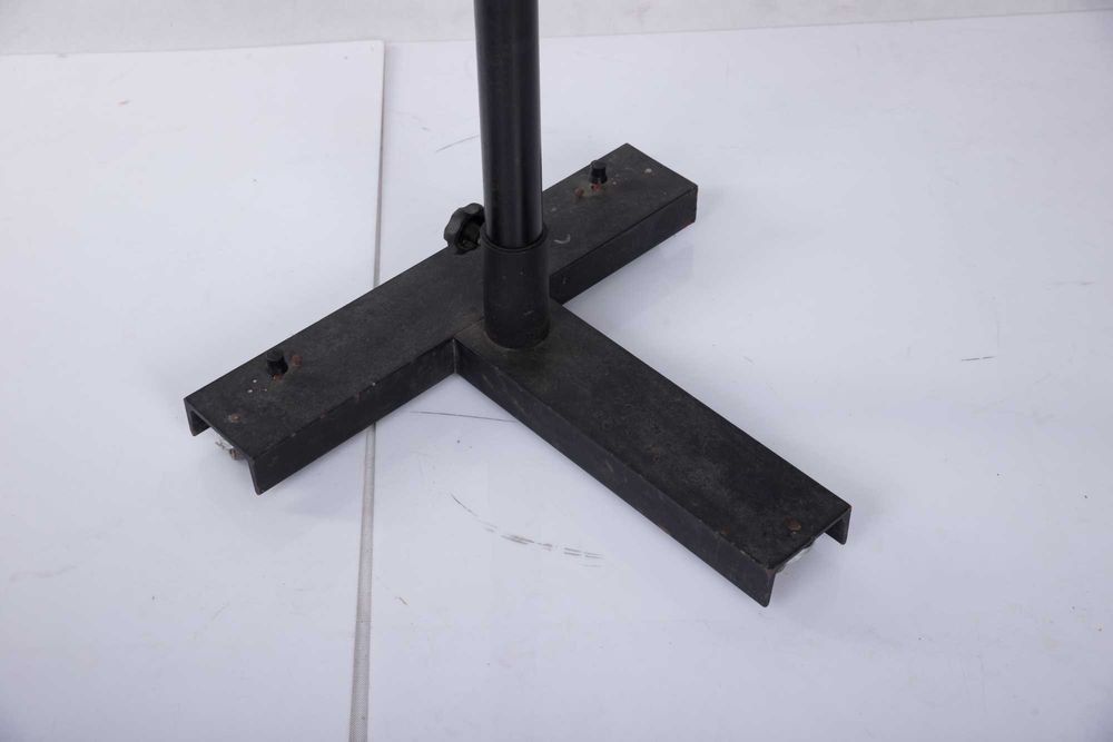 Statyw studyjny. Kolumnowy.