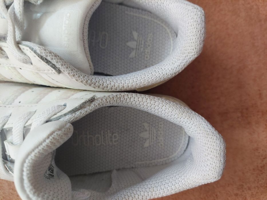 Buty adidas superstar r25