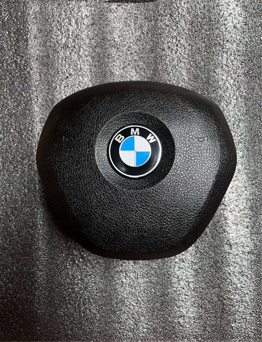 Кермо BMW F30 3 мультимедійними кнопками, гарний стан