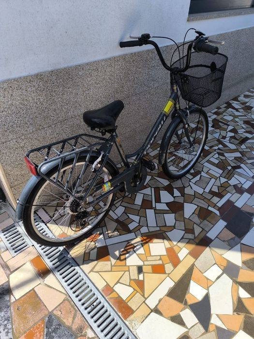 Bicicleta Corelli modelo Squar