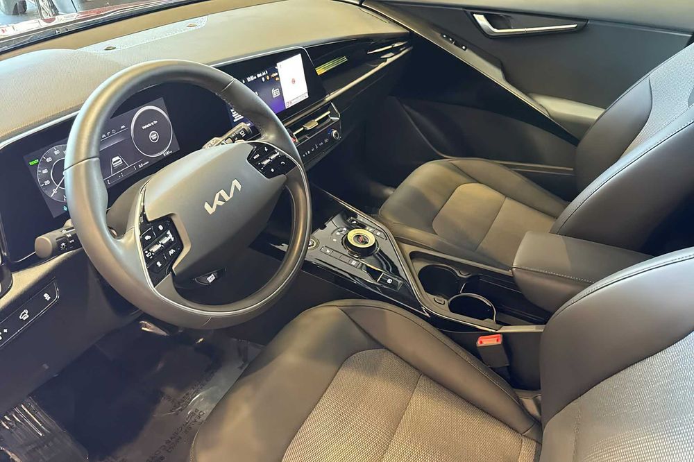Kia Niro EV Wind      2023