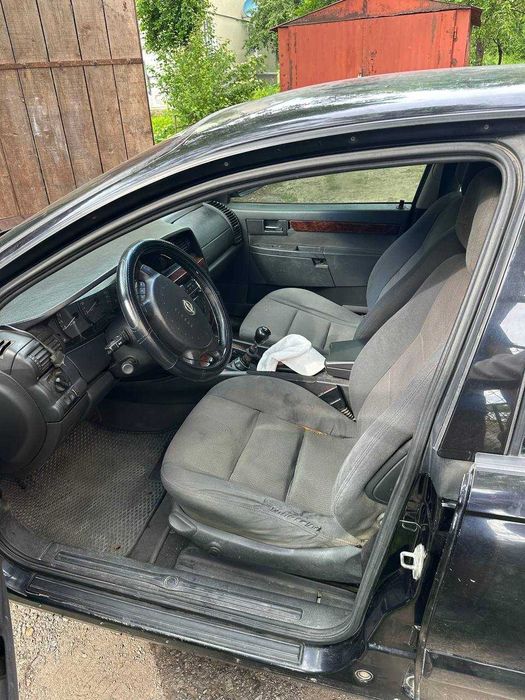 автомобіль opel omega