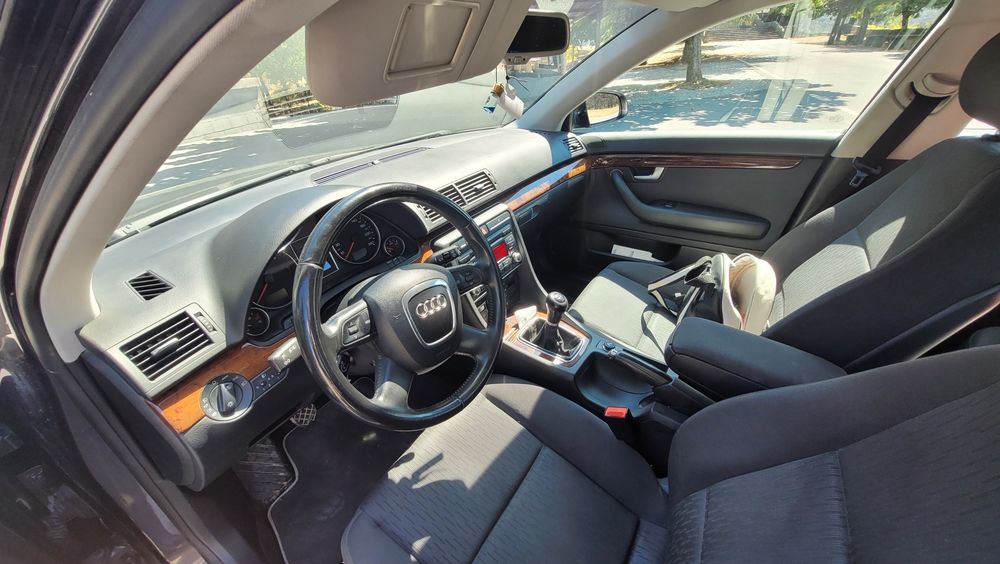 Audi A4 b7 2.0 tdi  sline