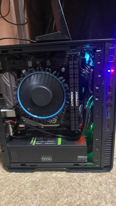 Компактный ПК на i7 8700