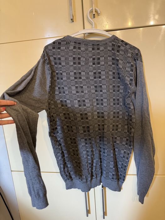 Męski sweter marki Diverse, wykonany z bawełny, rozmiar XL, używany