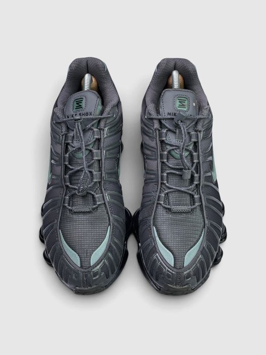 Buty Sportowe Nike Shox TL Szary Czarny Rozmiar 42