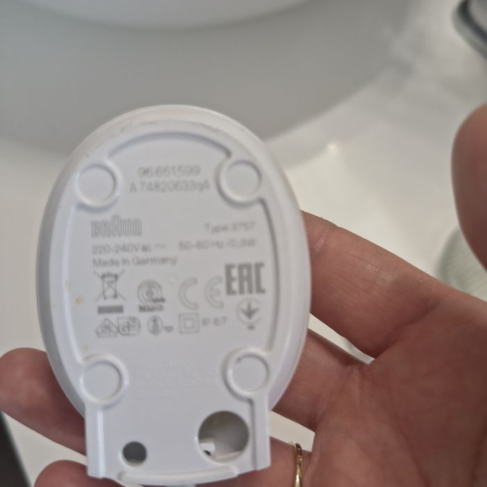 Ładowarka do szczoteczki elektrycznej Oral B