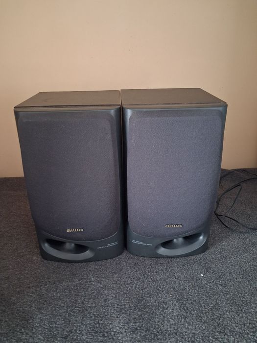 Продам колонки  Aiwa