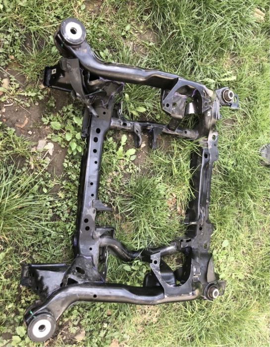 Балка бензин mercedes мерседес W166 ML GL GLE GLS