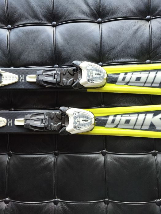 Narty z butami dla dziecka