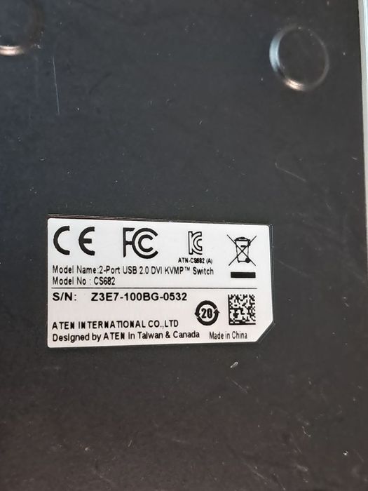 Крування компютерами USB DVI KVM Switch Aten CS682