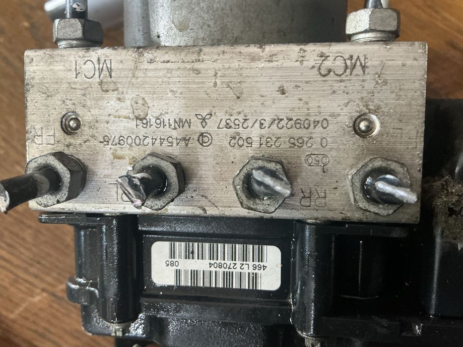 Módulo ABS Mitsubishi Colt 0 265 231 502