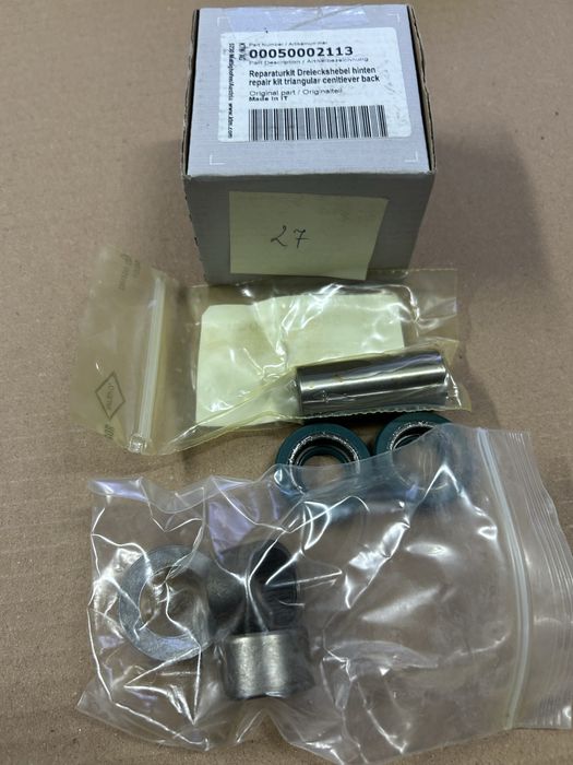 Zestaw naprawczy dźwigni amortyzatora ktm