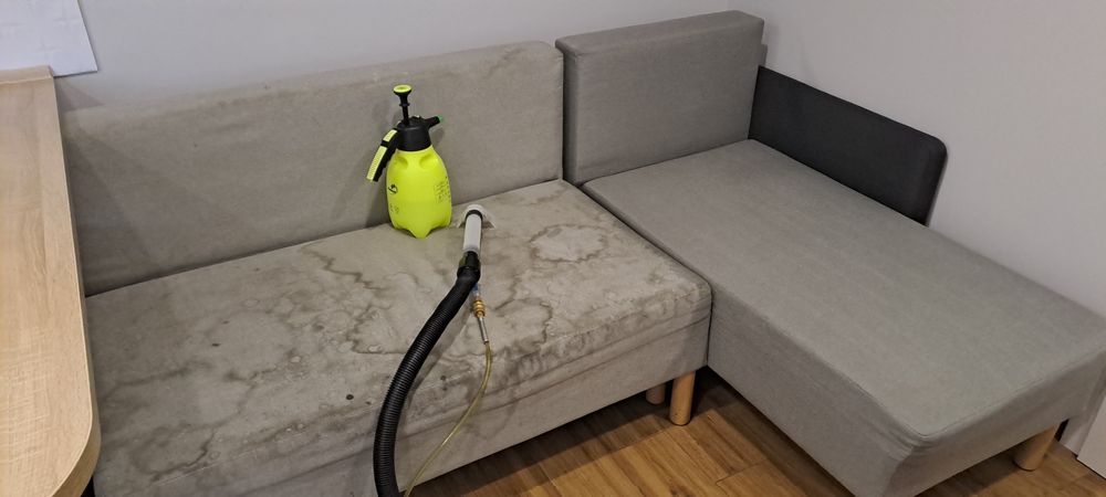 Pranie kanap, tapicerki meblowej, dywanów