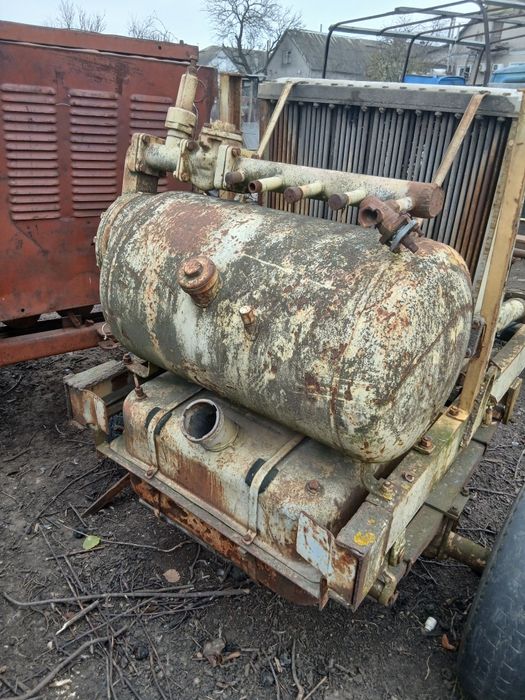 Продам компрессор