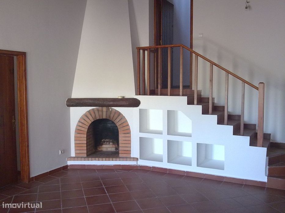 Moradia T3 Isolada com Terraço Mafra- Sobral de Abelheira