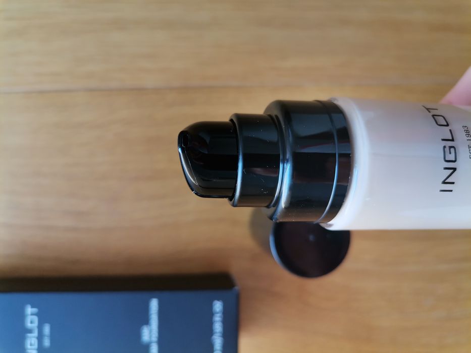 Podkład Inglot LW 100