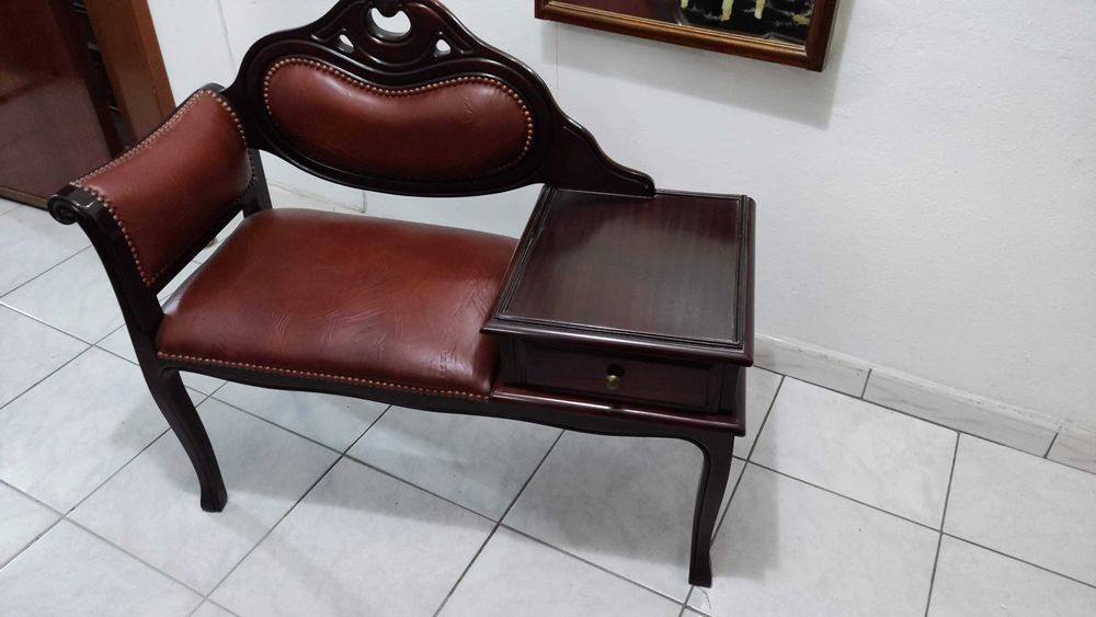 Banco de Telefone com Gaveta