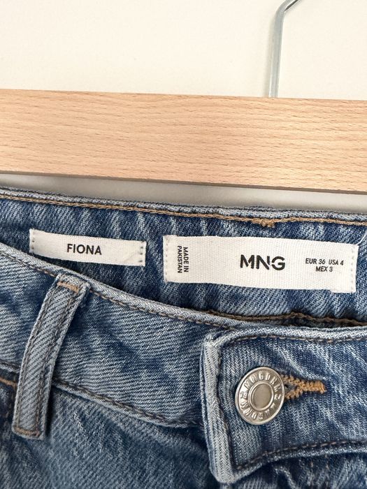 Jeansy Fiona flare firmy Mango