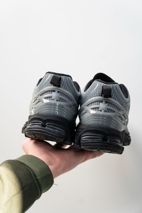 New Balance 1906R