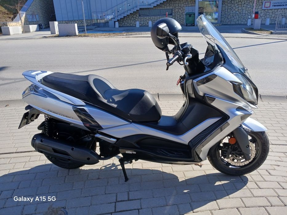 Sprzedam Max skuter Kymco downtown 125 r.2021