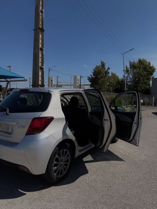 Toyota Yaris 1.0 VVT-i | 2016 | Câmara Traseira | Apple Car Play | Bom Estado — photo 5
