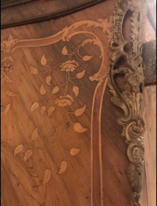 Roupeiro classico de 3 portas em  madeira macica  pau santo