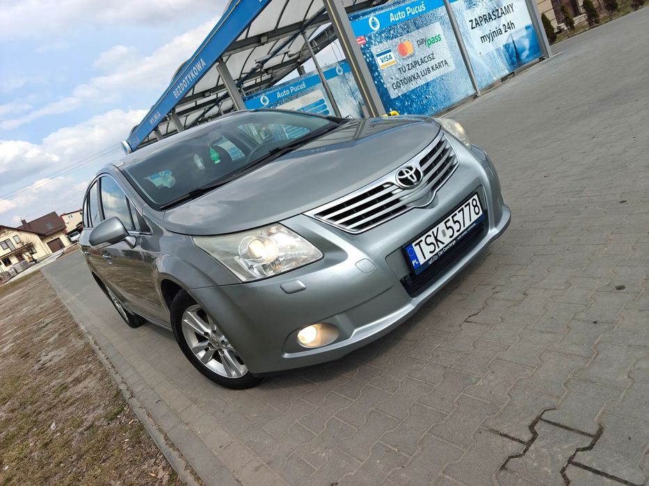 Toyota Avensis Toyota Avensis T27, klima, alu 16, navi
