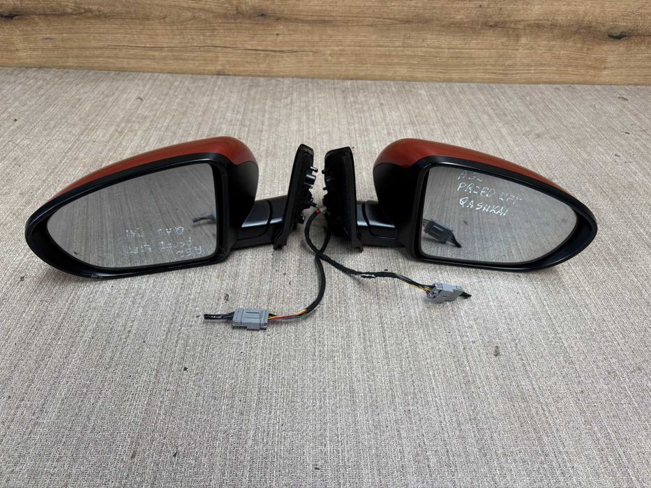 lusterko boczne lewe, prawe nissan qashqai kolor a52 7pin