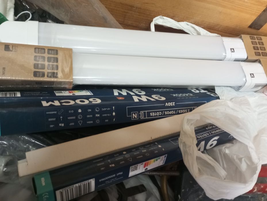 9 fluorescentes led's T8 / 9w