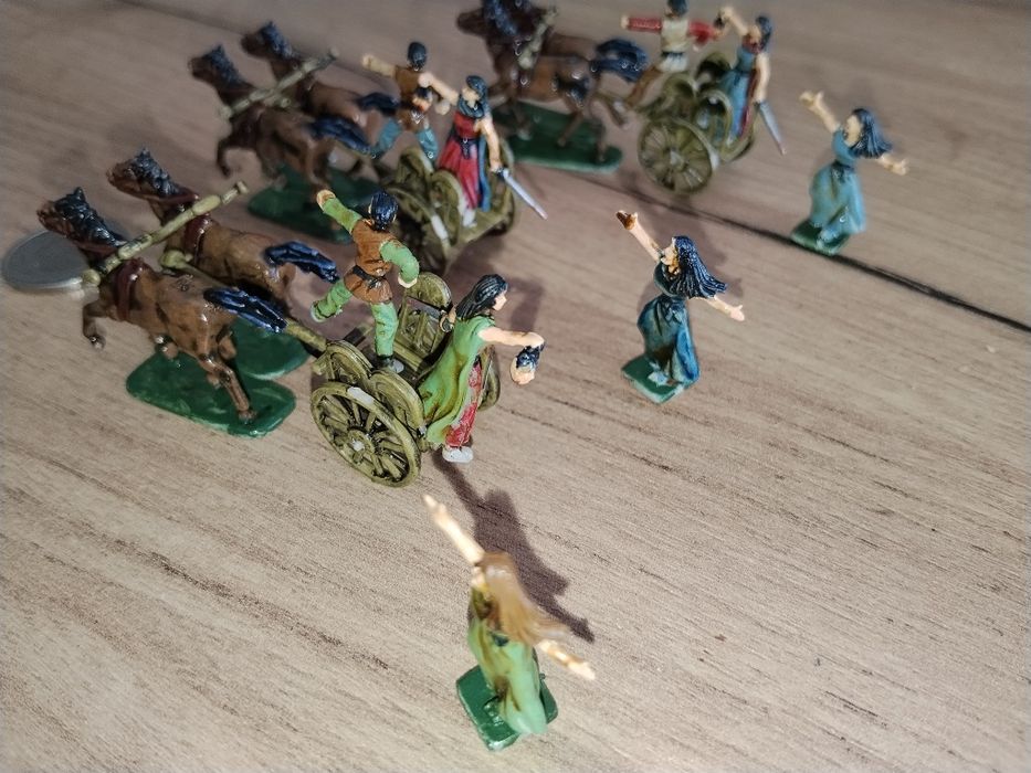 Żołnierzyki, figurki, modele