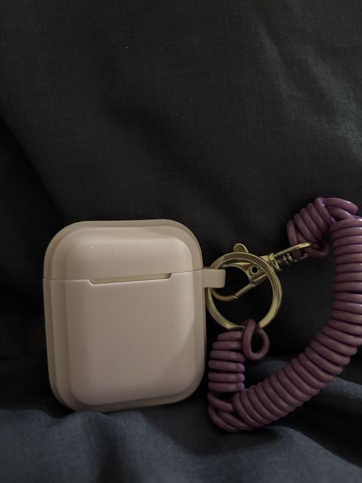 Airpods 2, білий колір