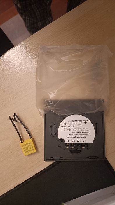 WiFi Switch with 2 Gray Touch Buttons64738694498946122