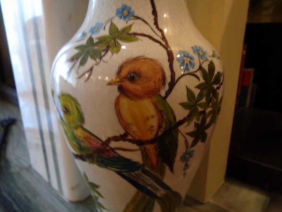 Jarrão Decorativo em Porcelana