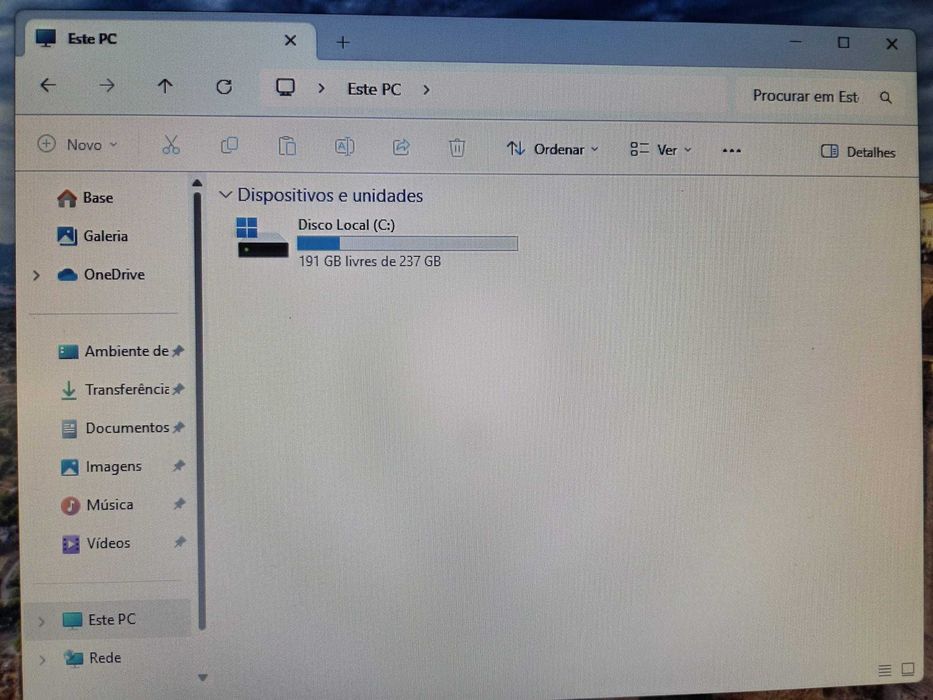 Computador Desktop  para trabalhao e alguns jogos