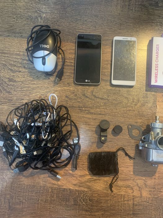 zestaw elektroniki/ mix elektroniki telefon kamera myszka komputerowa