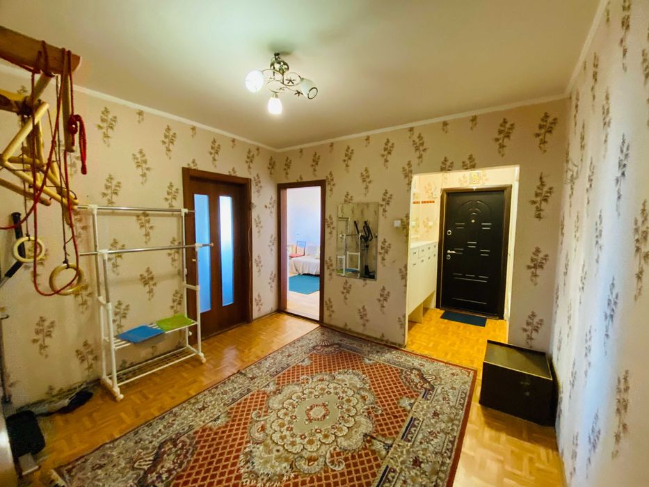 • 2к. кв. Пчілки 4 Позняки Осокорки
