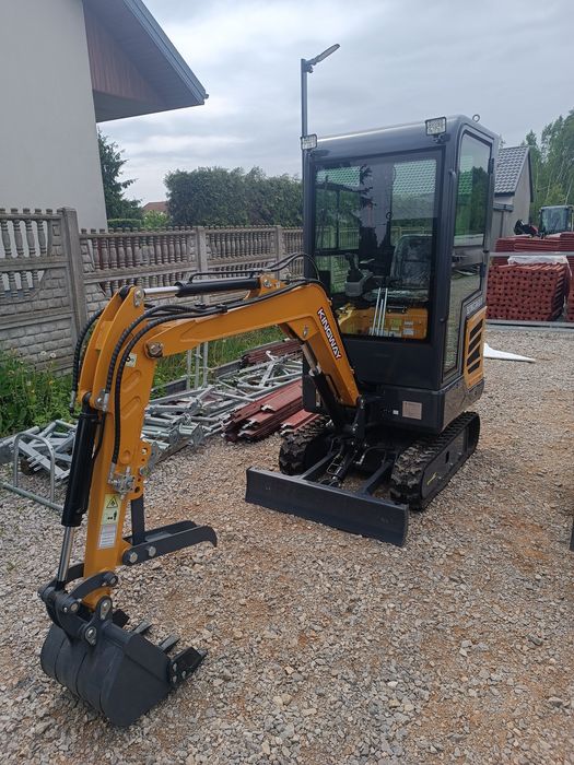 Usługi minikoparką 1.7 T